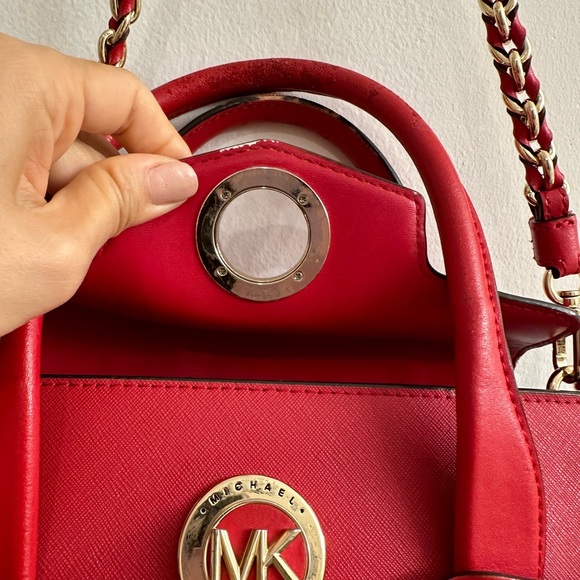 Michael Kors Saffiano Red Medium Bag - Picture 5 of 8